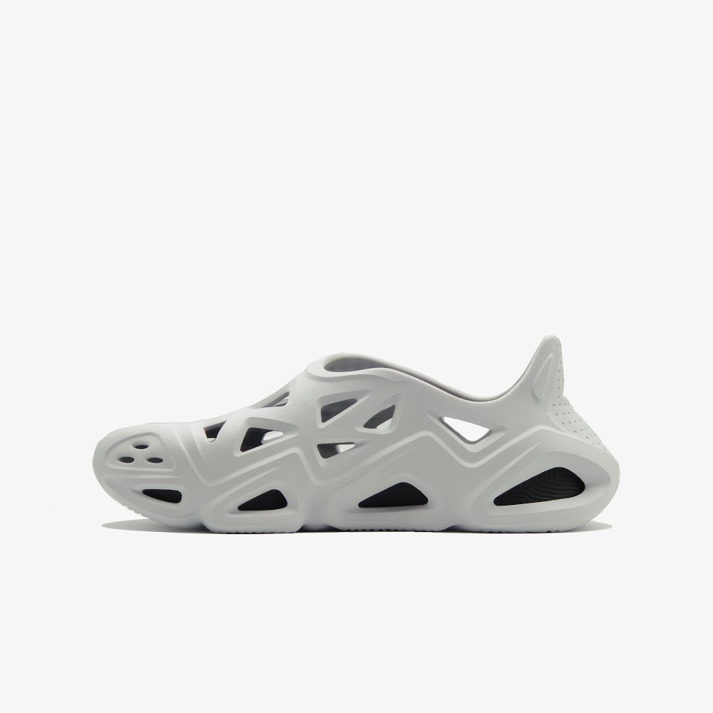 TAICHI SLIDES
