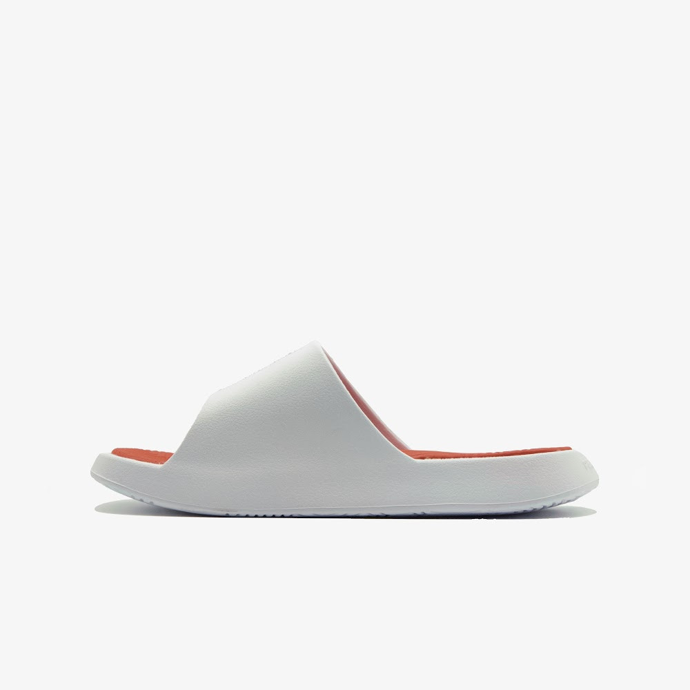 Sports slippers