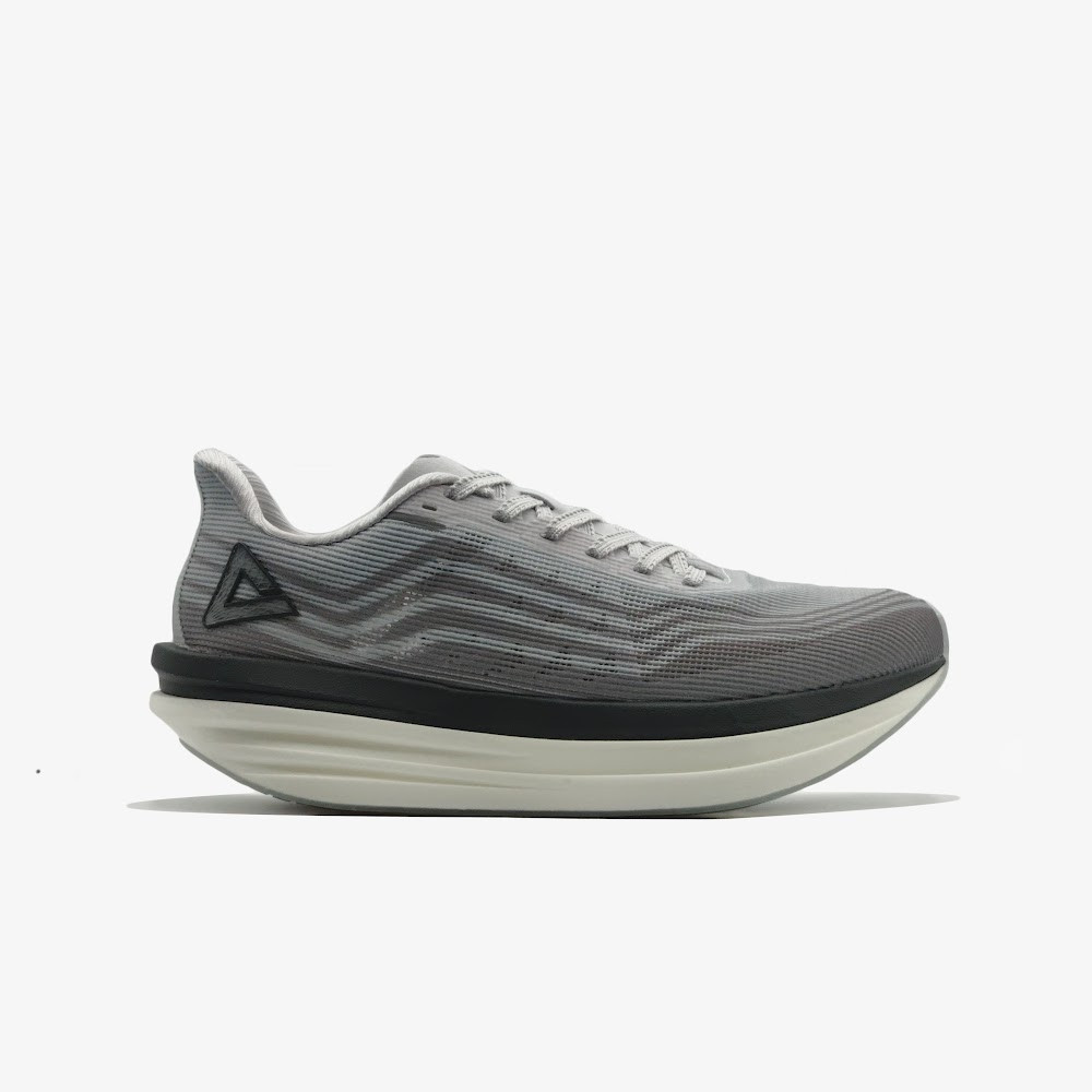 Sports Shoes